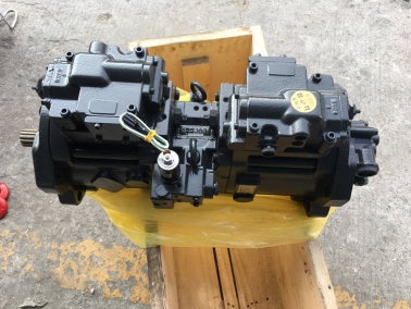 HD700-7液(ye)壓(ya)泵(beng)