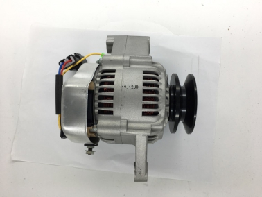 康(kang)明斯B3.3髮電機