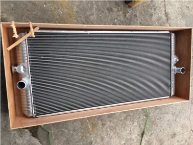 CAT336D全(quan)鋁水(shui)箱