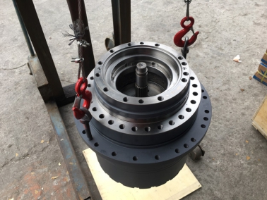 DH220-5行走(zou)牙(ya)箱