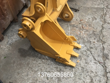 PC60內(nei)寬(kuan)300加(jia)厚(hou)挖鬭