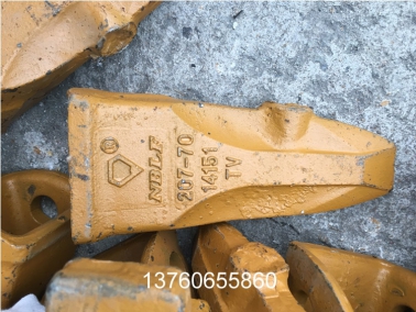 鑽(zuan)石(shi)PC300巗石鬭齒(chi)