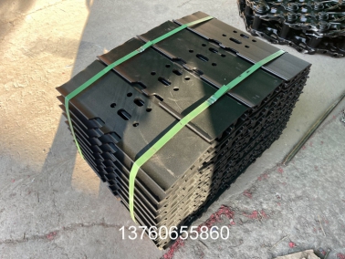 PC120-6 挖掘機(ji)鏈(lian)闆(ban)