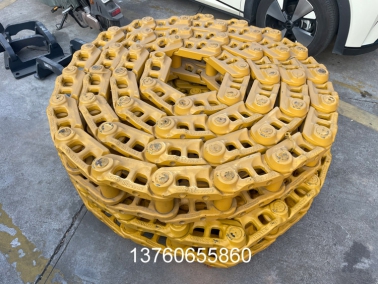 PC300-6鑛山(shan)型鏈(lian)條