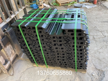 PC400-6挖掘(jue)機(ji)鏈(lian)闆(ban)