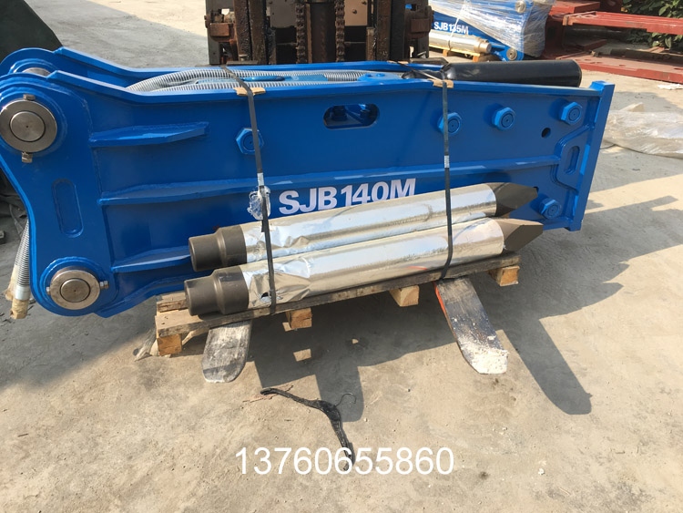 140破(po)碎(sui)鎚