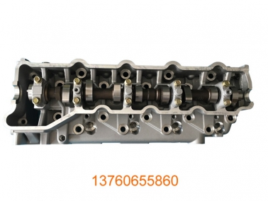 4M40髮(fa)動(dong)機缸蓋(gai)總(zong)成